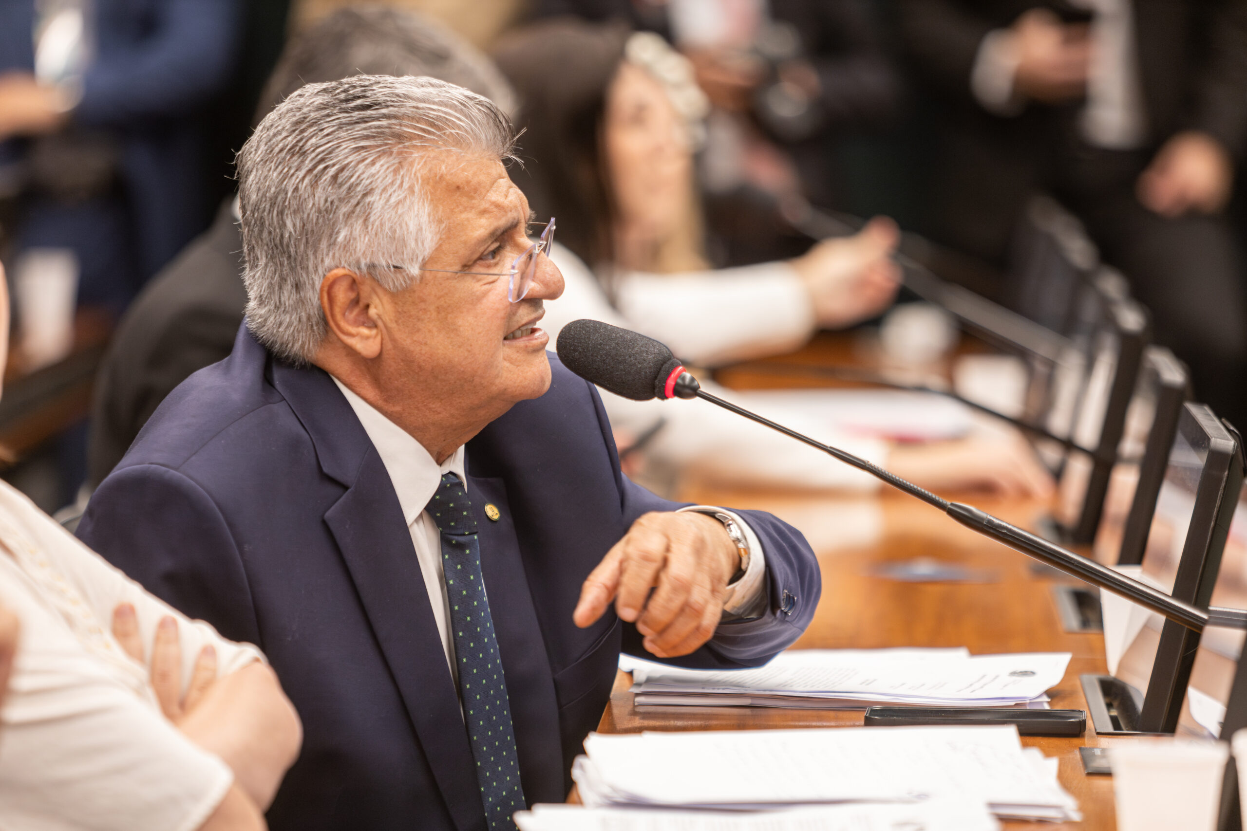 Bacelar propõe critério especial no CAF para ampliar acesso de associações de cannabis medicinal às políticas da agricultura familiar