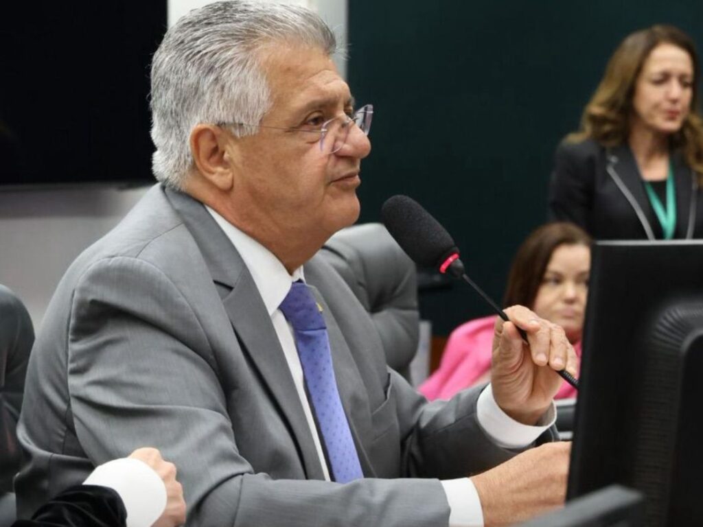 Bacelar denuncia que o ambientalismo está sob ataque e promete levar ao STF a reação contra a lei do liberou geral