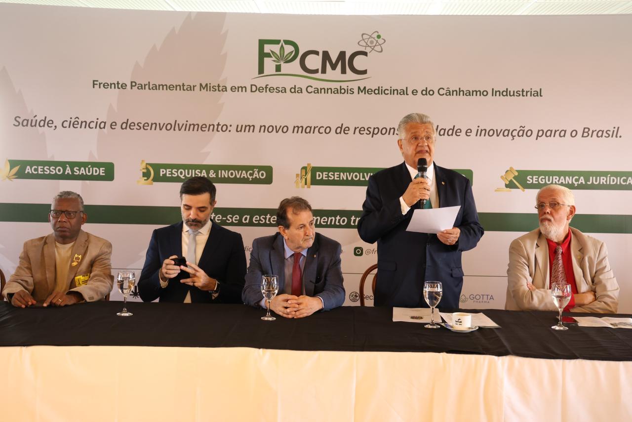 Bacelar lança Frente Parlamentar da Cannabis Medicinal e do Cânhamo Industrial na Câmara