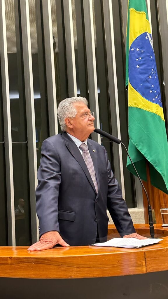 Deputados levam crise da laranja do Litoral Norte da Bahia ao Governo Federal